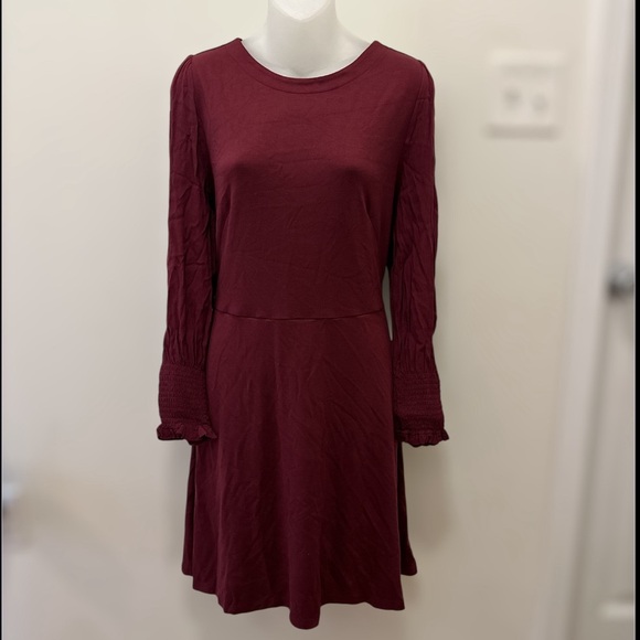 Burgundy Marooon long Sleeve Shift Dress The Loft size 10 - Picture 1 of 3